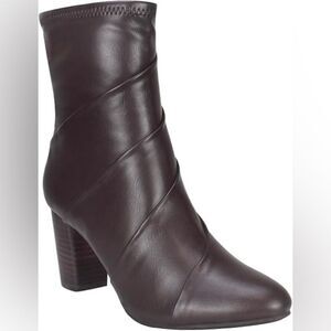 Impo Viggo Stretch Bootie with Memory Foam